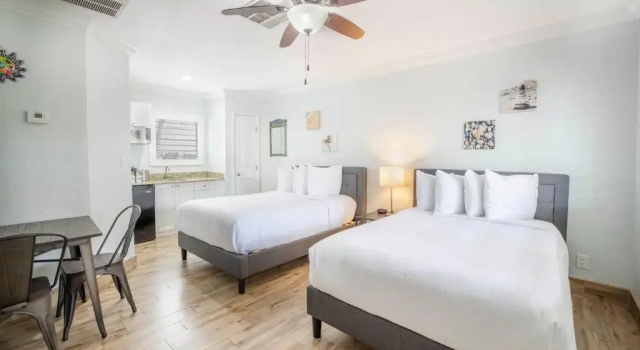 Двухместный номер Standard Hotel SOL