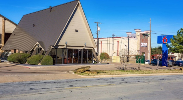 Motel 6-Arlington, TX - UTA, Забронировать Мотель Мотели Арлингтон, Мотель