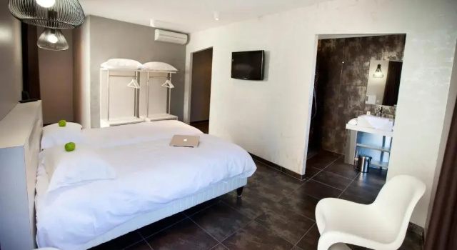Classic dublă cameră Fleurines Hôtel