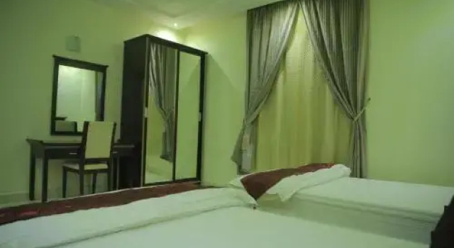 Rof Apart hotel 2, Забронировать Отель Бурайда Эль-Касим