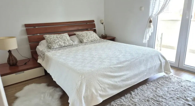 Апартаменты Superior c 1 комнатой с балконом и с видом на внутренний двор Deluxe Apartments Goya