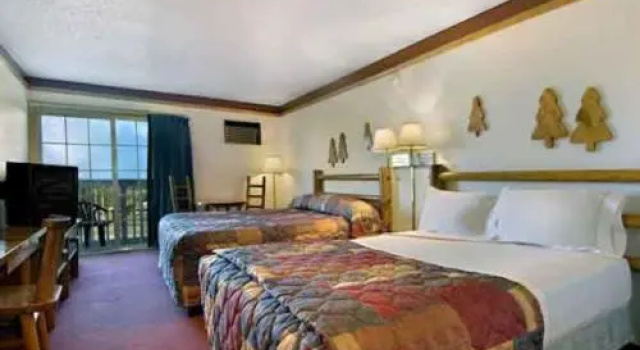 Двухместный номер Deluxe Baymont by Wyndham Duluth/Spirit Mountain