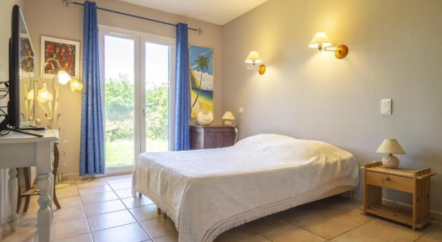 Villa les Buisses, Забронировать Вилла Пьолан Воклюз