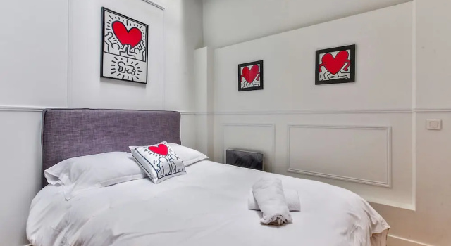 31 - Atelier Keith Harings, Забронировать Отель 2-й округ: Биржа Париж, рядом с Сантье