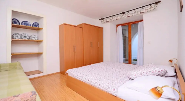 Apartments Mladen, Забронировать Апартаменты/квартира Башка остров Крк