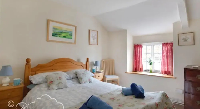 Poppas Cottage, BURTON BRADSTOCK, Забронировать Отель Бридпорт Jurassic Coast
