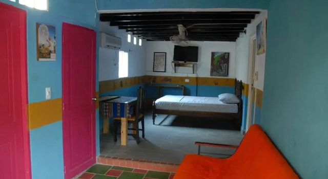 Hostal Las Terrazas, Book Hotel Magdalena hoteller med parkering, Parkering