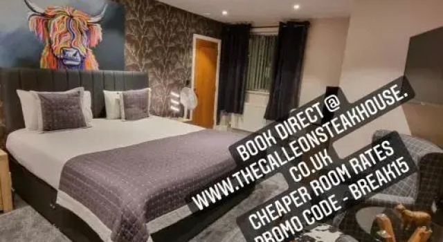 Spire View at THE GALLEON RESTAURANT, Varaa Hotelli Chesterfield Derbyshire