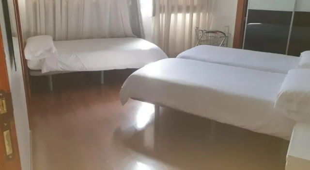 Трёхместный номер Standard Hotel Lluna