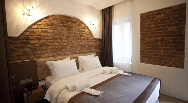 Студия Pera Line Hotel