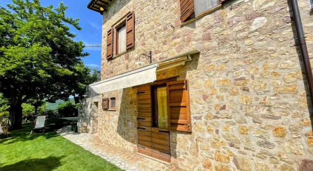 Torretta Sleeps 5 With Pool and Exclusiv