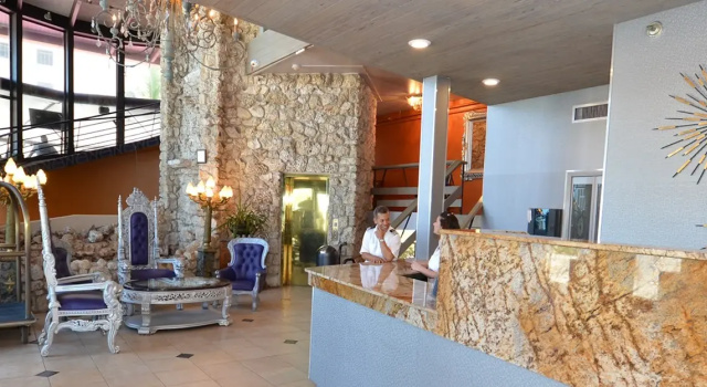Sea Club Resort