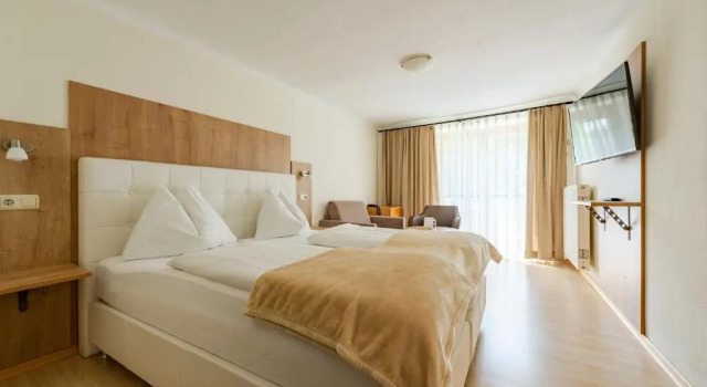 Posthotel Thaller, 예약 호텔 Anger ApfelLand Stubenbergsee