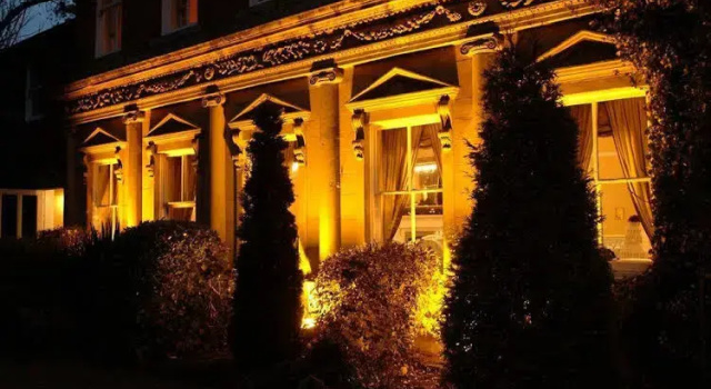 Bartle Hall Country Hotel
