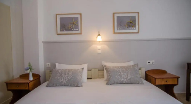 Corali Hotel Ios