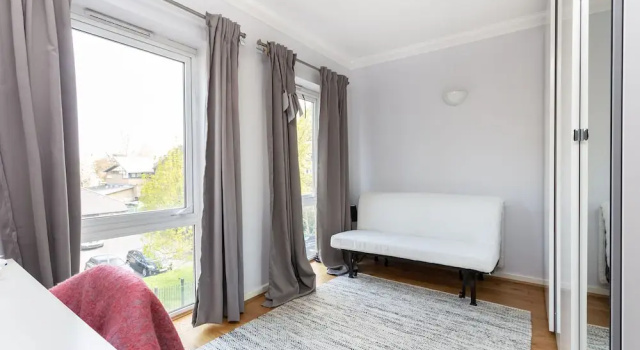 Modern 2bed and Bath W/balcony Flat in Shoreditch