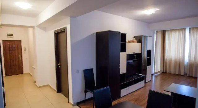 Summerland Apartment