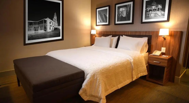 Люкс Deluxe Hampton Inn Piedras Negras