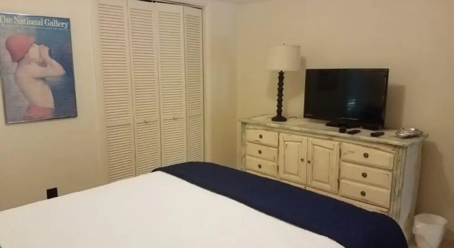 7 Edgewater Ally, Забронировать Дом для отпуска Отели Lowcountry с бассейном, Бассейн