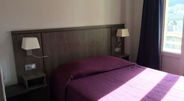 Двухместный номер Standard с балконом и с видом на горы Hôtel Mont-Brison