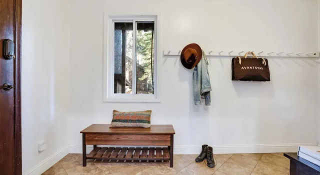 Hot Tub Sauna Game Room Modern 5BDR Family Cabin Homewood by AvantStay, Забронировать Дом для отпуска Хоумвуд Норт-Лейк-Тахо