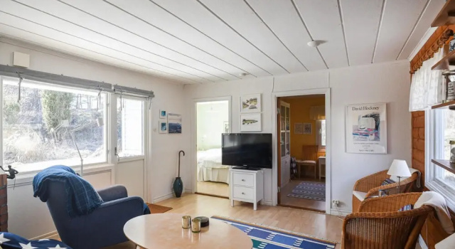 Stunning Home in Brastad With 3 Bedrooms, Забронировать Отель Эллёс 