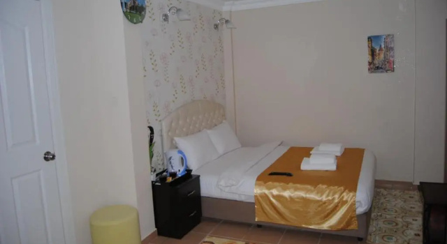 Трёхместный номер Standard Lotus Hotel