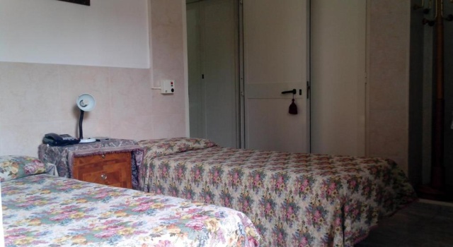 Трёхместный номер Standard Hotel Stadler 2
