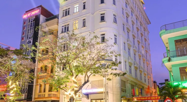 Lychee Hotel