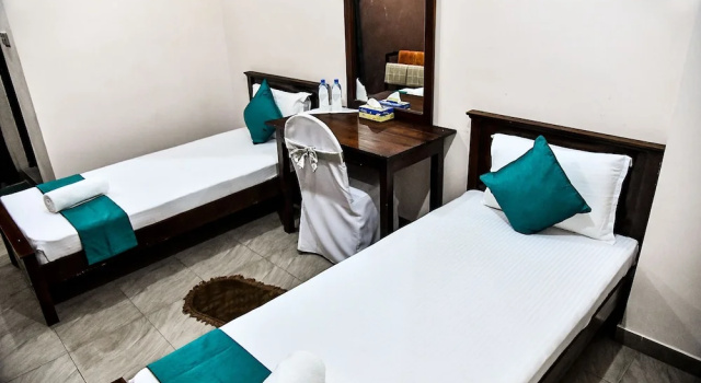 Семейный номер Standard с видом на горы Sri Krishna Bhavan Hotel
