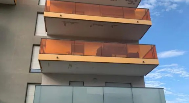 Appartement neuf climatisé avec parking