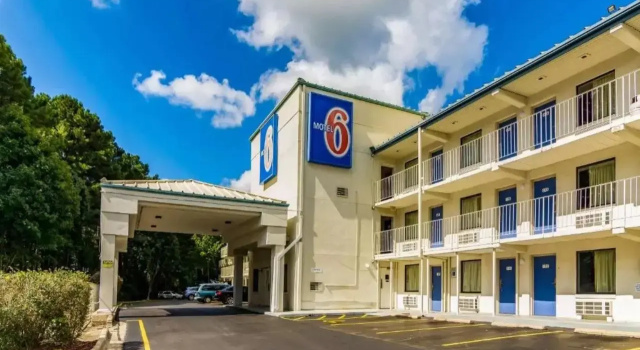 Двухместный номер Standard Motel 6-Raleigh, NC - Cary