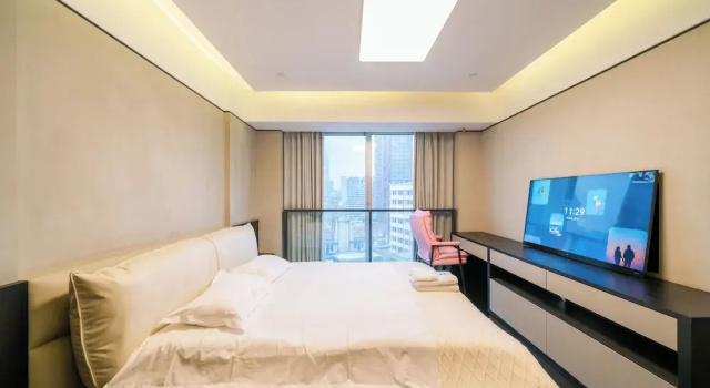 Zhome-Three Bedroom Luxury Suite3