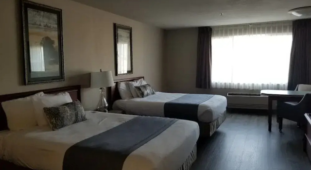Люкс Shilo Inn Suites Salem