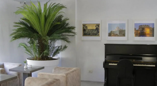 Hotel Dyrrah, Забронировать Отель Отели Дурреса с завтраком, Завтраки