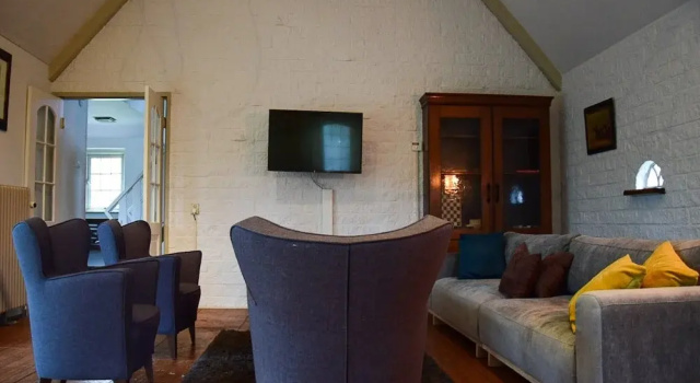 Charming Holiday Home in Hulshorst With Pool, Rezervovat Rekreační dům Gelderland hotely s parkováním, Parkování