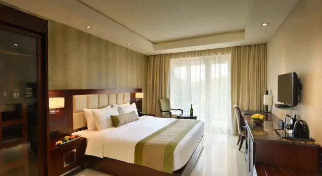 Номер Deluxe с балконом The Acacia Hotel & Spa Goa