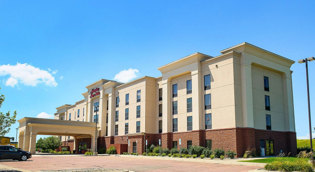 Hampton Inn & Suites Brookings, Забронировать Отель Брукингс штат Южная Дакота