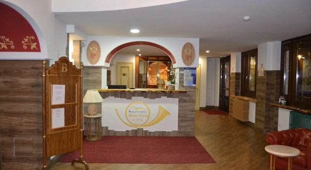 Hotel Posta R.T.A., Забронировать Отель Отели Мадонна-ди-Кампильо с парковкой, Парковка
