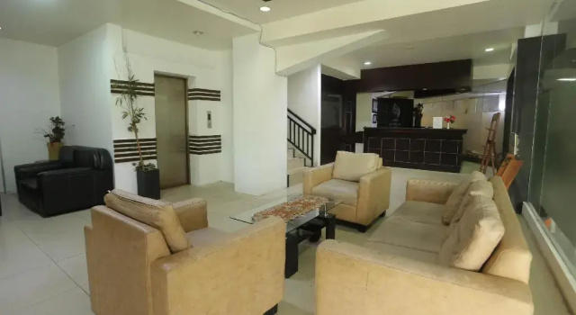 OYO 1724 Hotel Sembilan Sembilan, Забронировать Отель Банджармасин 