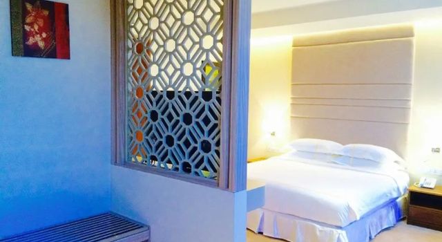 Двухместный номер Premier с балконом Jasmine Palace Hotel