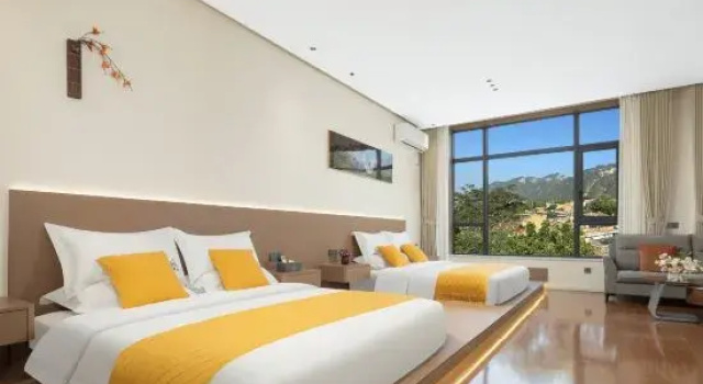 Люкс Qixia Mountain Residence Homestay (Huashan Scenic Area Tourist Center Store)