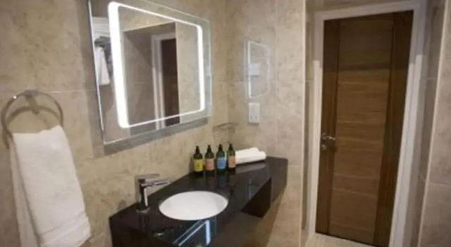 Номер Classic The Lansbury Heritage Hotel By Sunday - Canary Wharf London