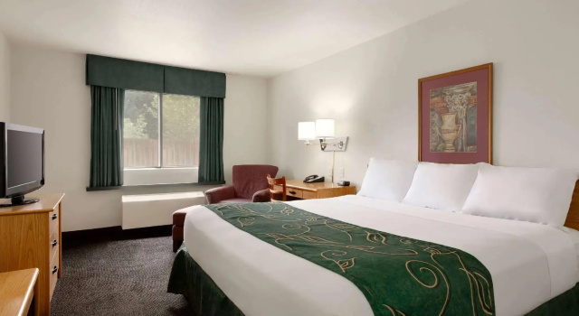 Двухместный номер Standard Travelodge by Wyndham Hermiston