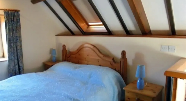West Rew Farm Cottages, Забронировать Фермерский дом Титчфилд Хэмпшир