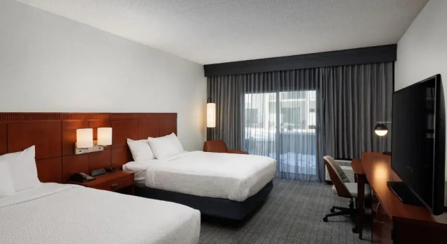 Standard Vierer Zimmer Courtyard by Marriott Denver Central Park