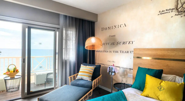 Номер Standard oceanfront Fort Young Hotel