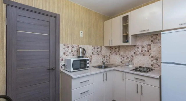 Rent Min-Vody on 73 Karl Marx Avenue