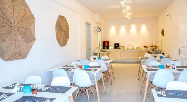 Remvi, 予約 ホテル ガリッサス Syros