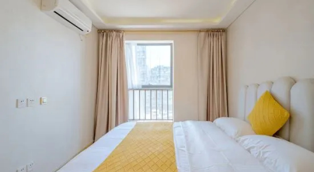 Люкс с видом на гавань Yuepeng Boutique Apartment (Dalian Harbour Plaza)